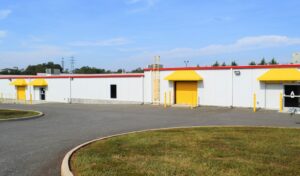 LB-Ext-Drive-to-Bldg-scaled