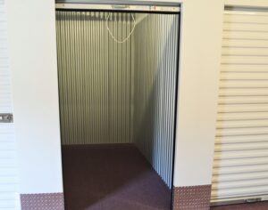 LB-Int-CC-Unit-Open-Small-Front-scaled