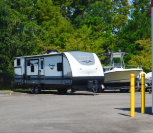 Outdoor Boat, RV and Vehicle Parking