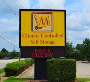 R-Ext-Sign-Yellow-Have-a-Nice-Day-scaled